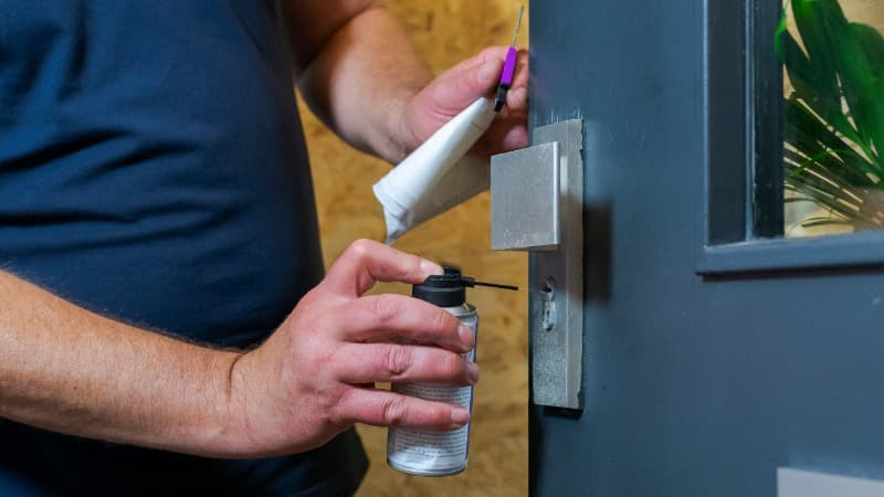 Cilinderslot smeren Cilinderslot smeren